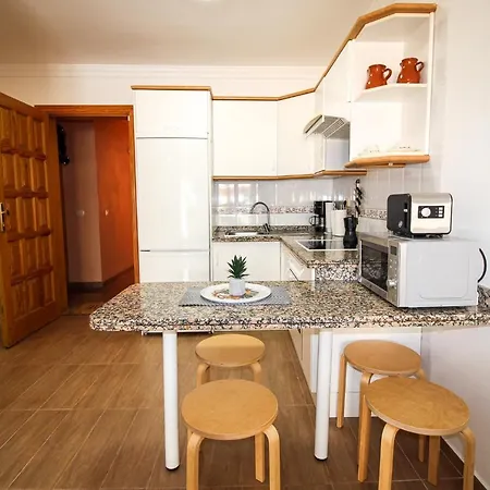 Beautiful Apartment By The Sea With Ac In Playa San Juan *