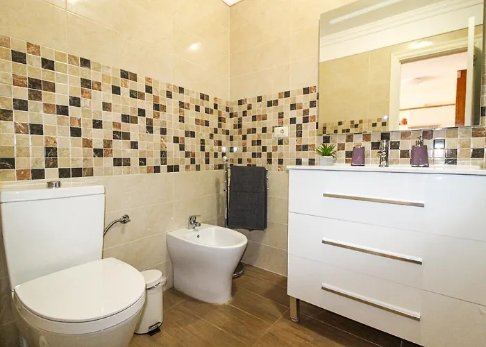 דירה Beautiful By The Sea In